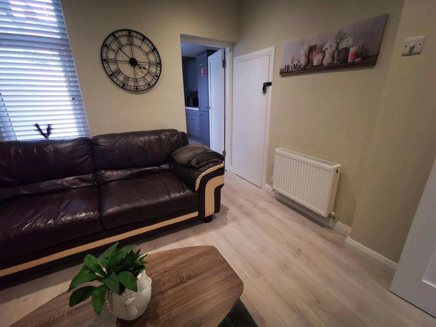 4Br Modern Botanic House Villa Белфаст Екстериор снимка